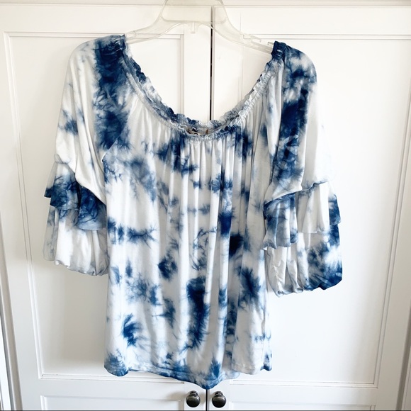 Seven7 Tops - 4/$25💠 Seven7 | Off Shoulder Blue/White Peasant